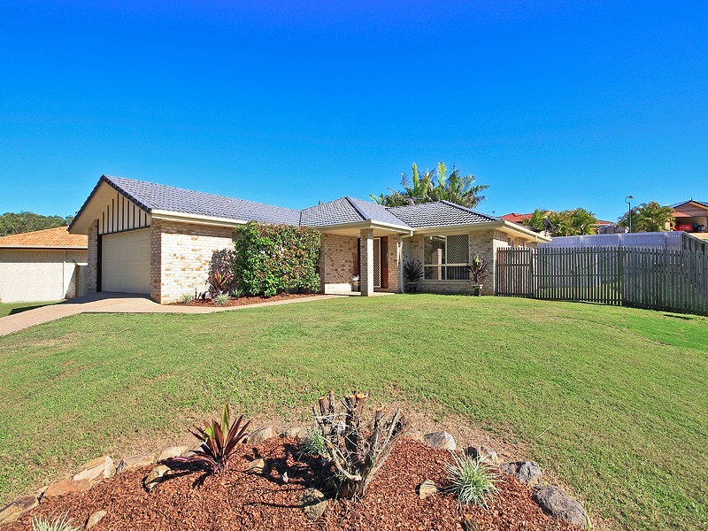 14 CASSIM PLACE, Redland Bay QLD 4165