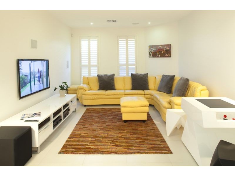 15 Marram crt, Raby Bay QLD 4163