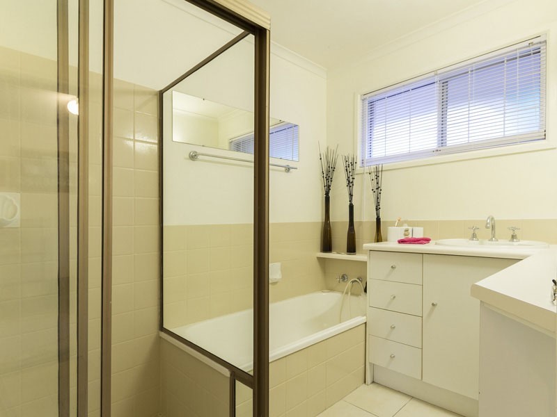 3 Chelsea Crescent, Alexandra Hills QLD 4161