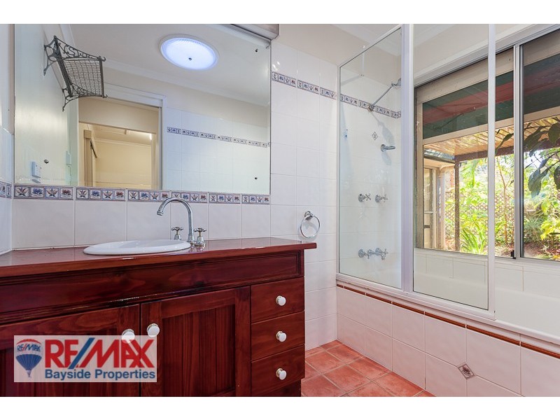 14 Aleon Crescent, Ormiston QLD 4160