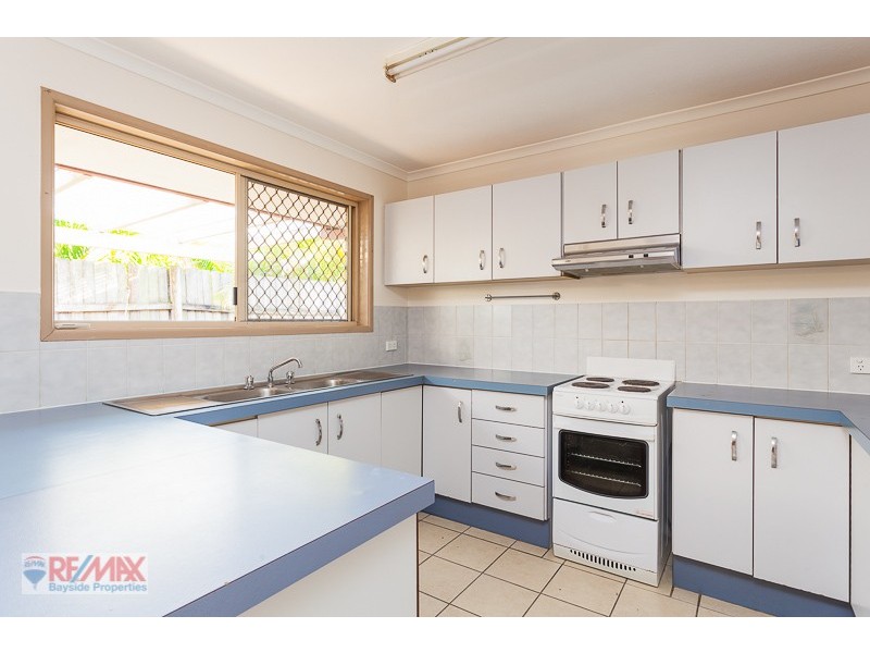 32 Sunshine Drive, Cleveland QLD 4163