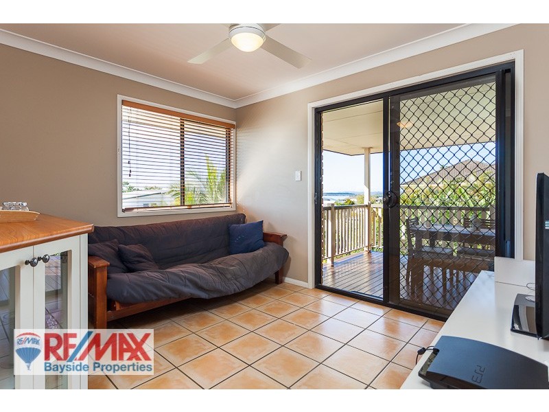4 Penzance Drive, Redland Bay QLD 4165
