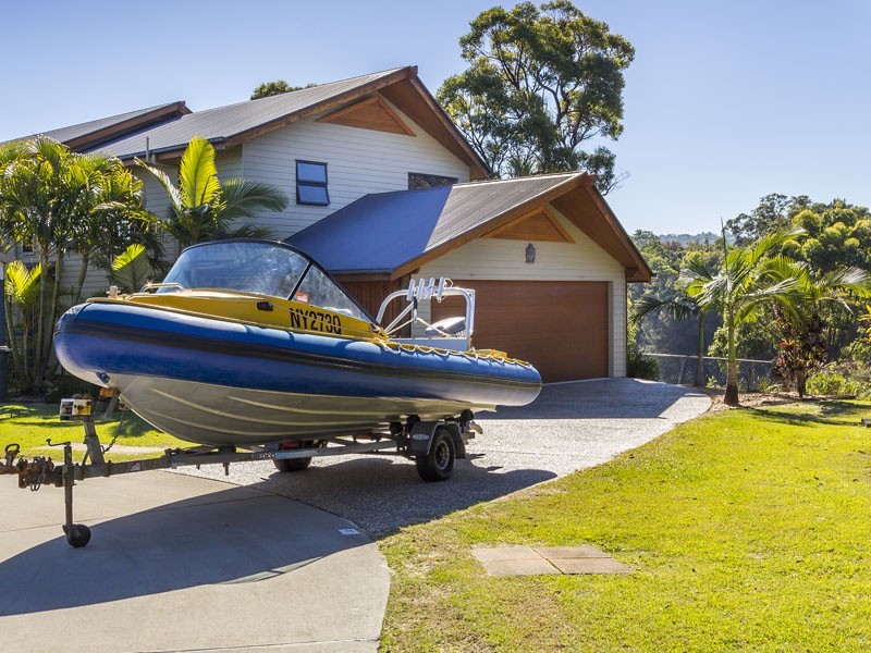 27 Nautlius Drive, Tangalooma QLD 4025