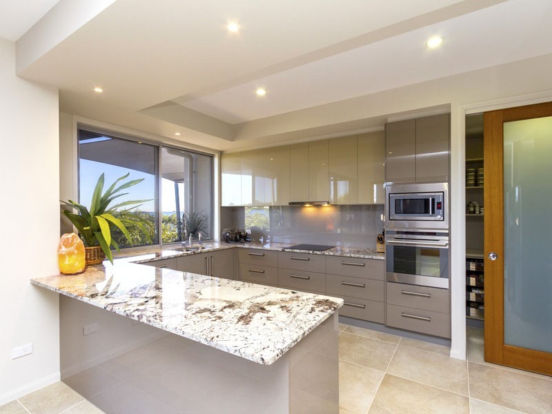 9 White St, Victoria Point QLD 4165