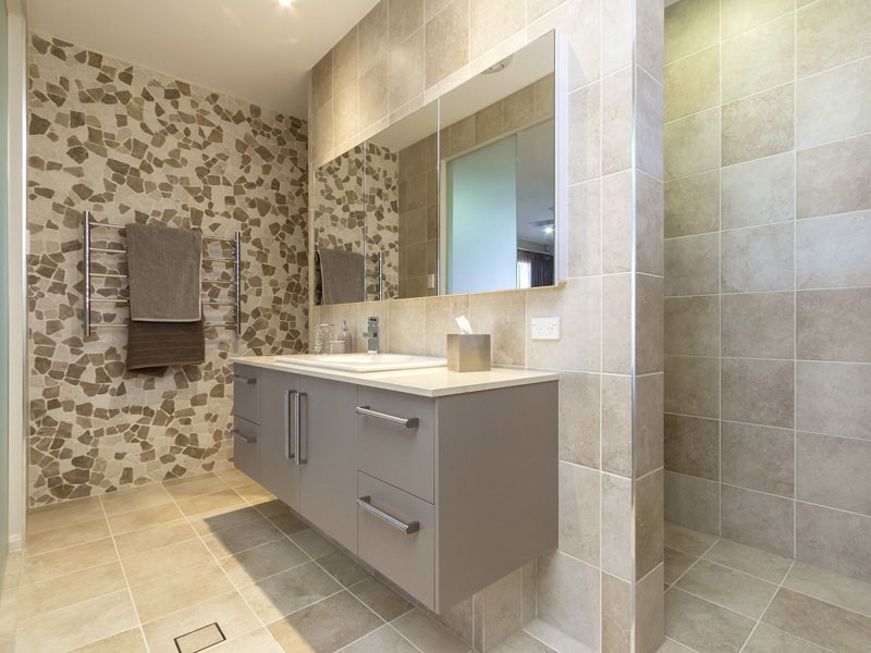 9 White St, Victoria Point QLD 4165