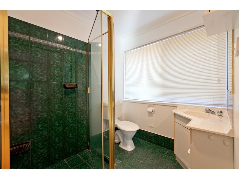 1 Regency Street, Victoria Point QLD 4165