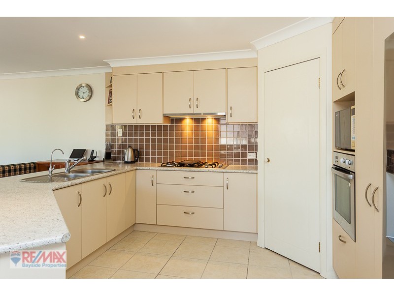 18 Whitby Place, Thornlands QLD 4164