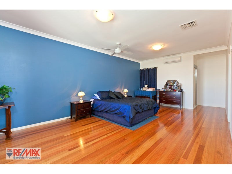 1 Watervale Drive, Redland Bay QLD 4165