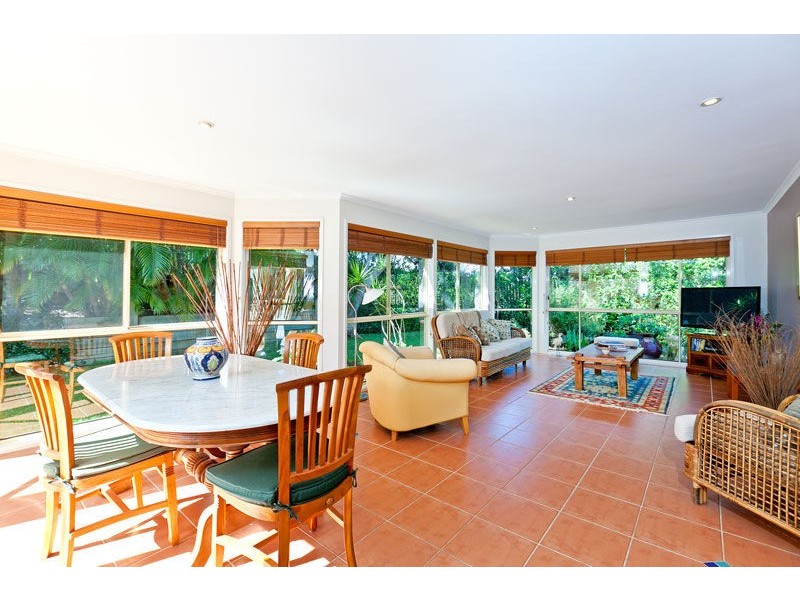 16 Pryor Street, Ormiston QLD 4160