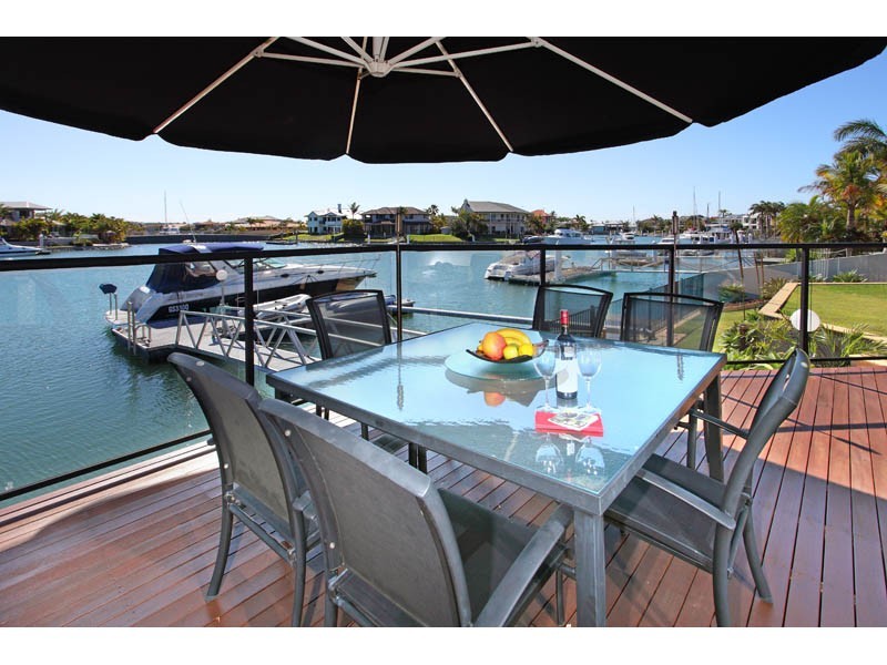 12 Caravel Court, Raby Bay QLD 4163