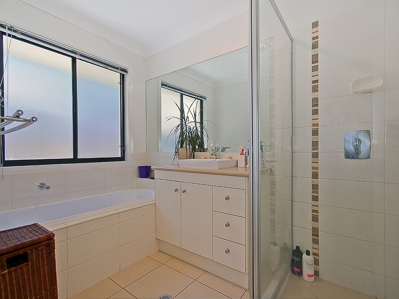 5 SHEARWATER STREET, Cleveland QLD 4163