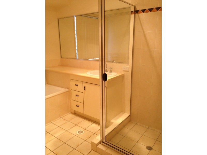 128 South St, Thornlands QLD 4164