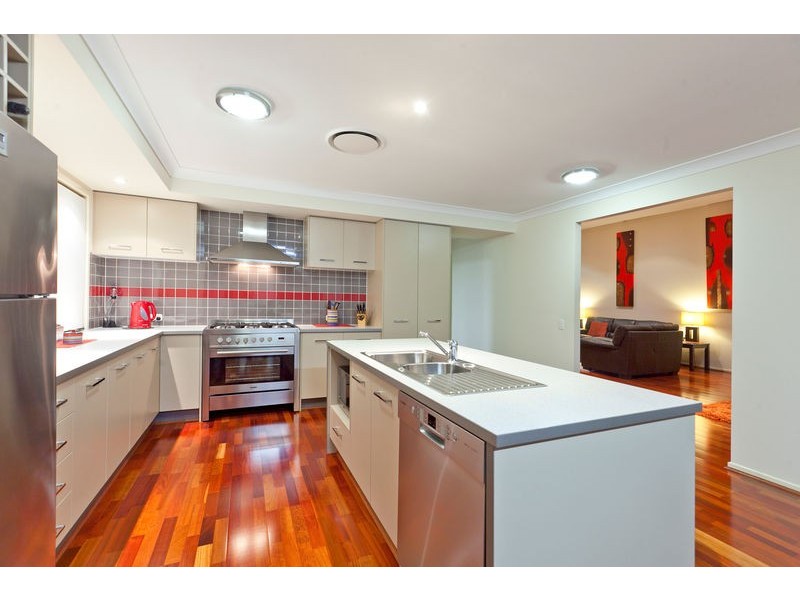 5 Waterview Place, Birkdale QLD 4159