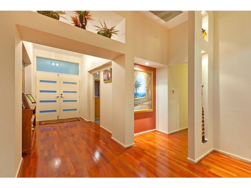 5 Waterview Place, Birkdale QLD 4159