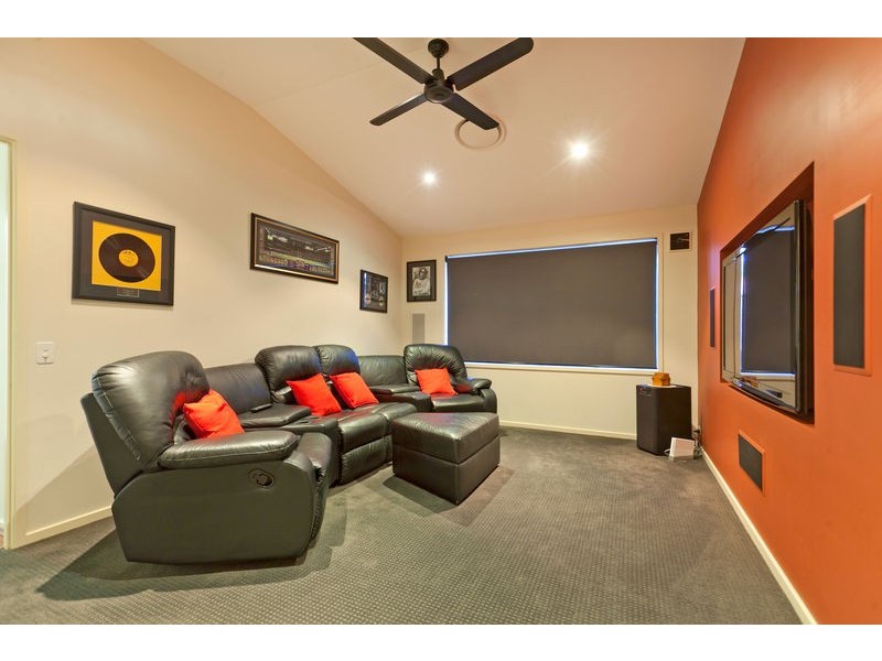 5 Waterview Place, Birkdale QLD 4159