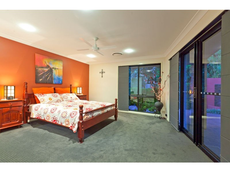 5 Waterview Place, Birkdale QLD 4159