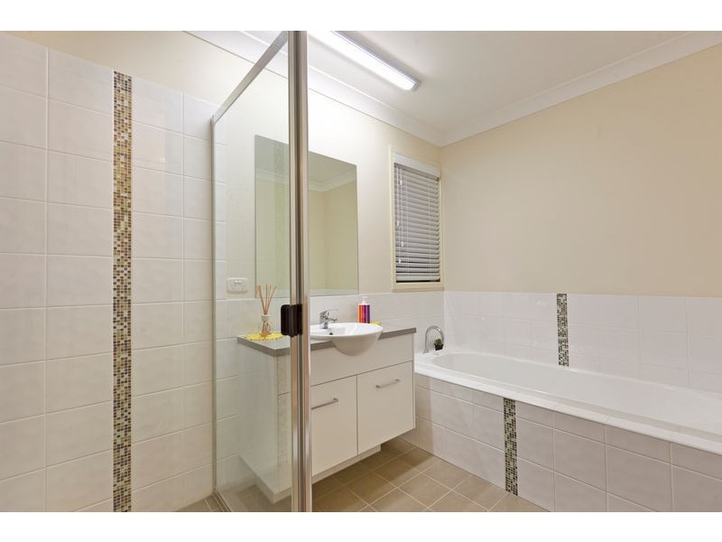 5 Waterview Place, Birkdale QLD 4159