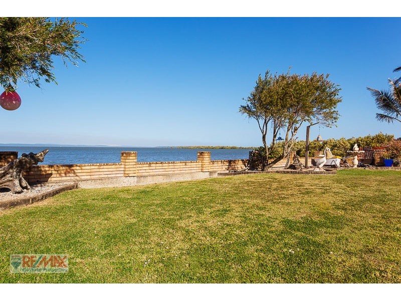 99 Shore Street North, Cleveland QLD 4163