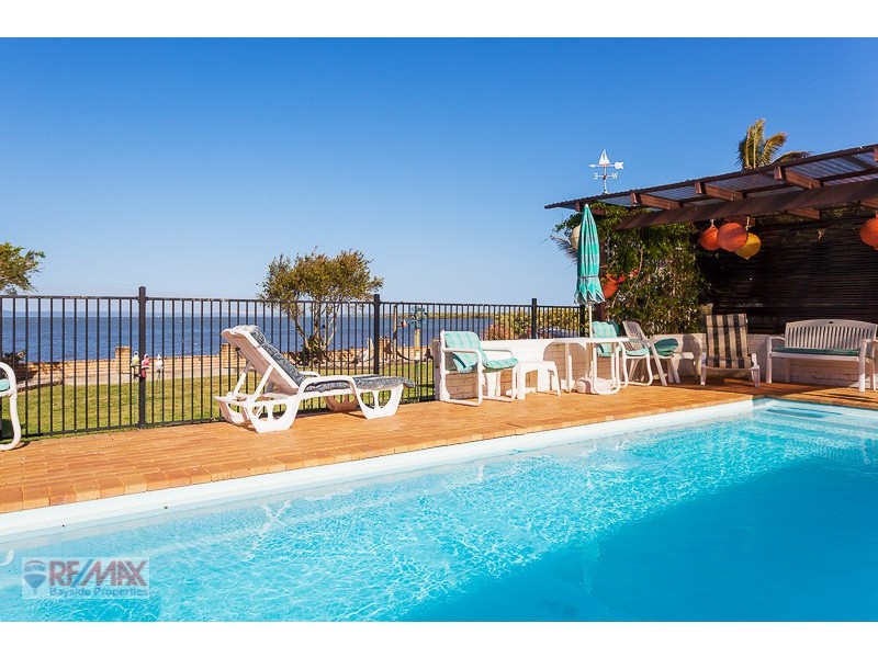 99 Shore Street North, Cleveland QLD 4163