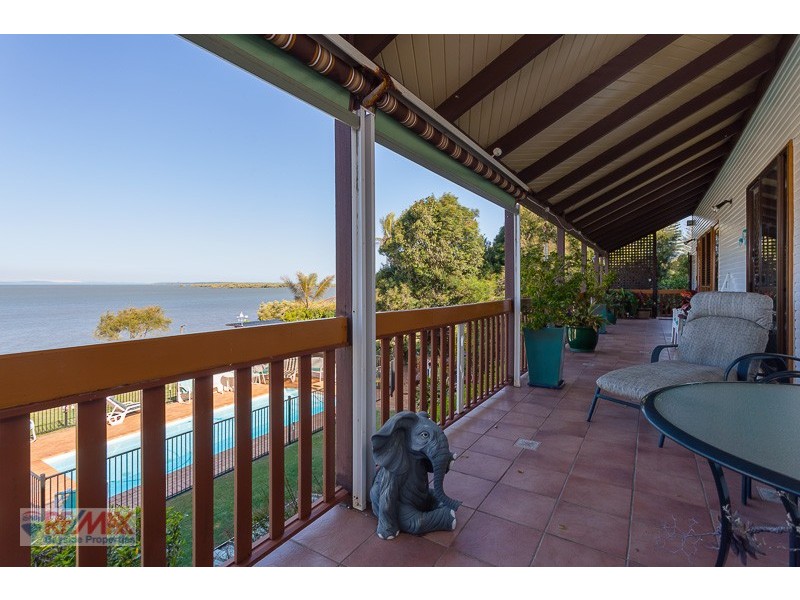 99 Shore Street North, Cleveland QLD 4163