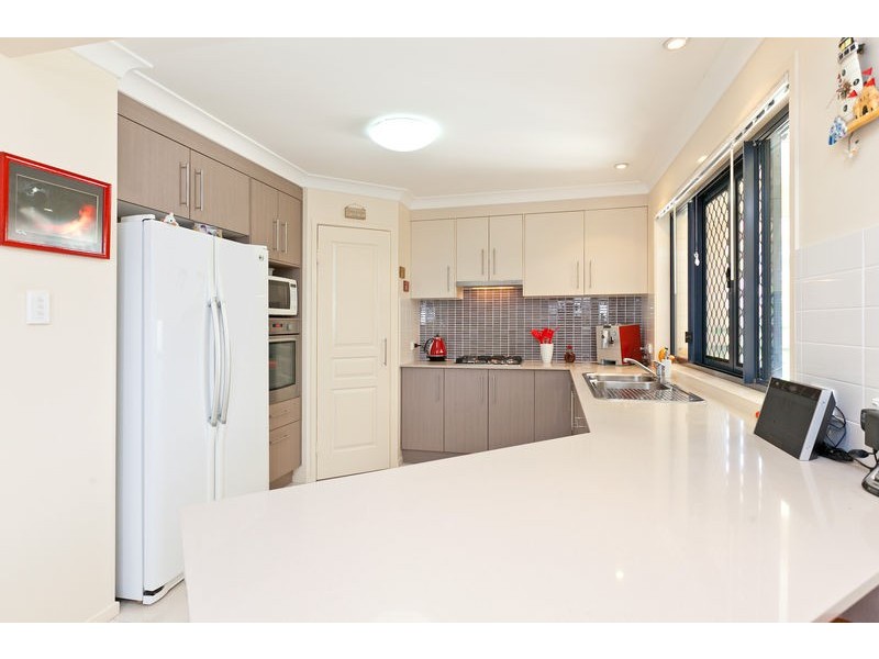 10 Eileen Close, Thornlands QLD 4164