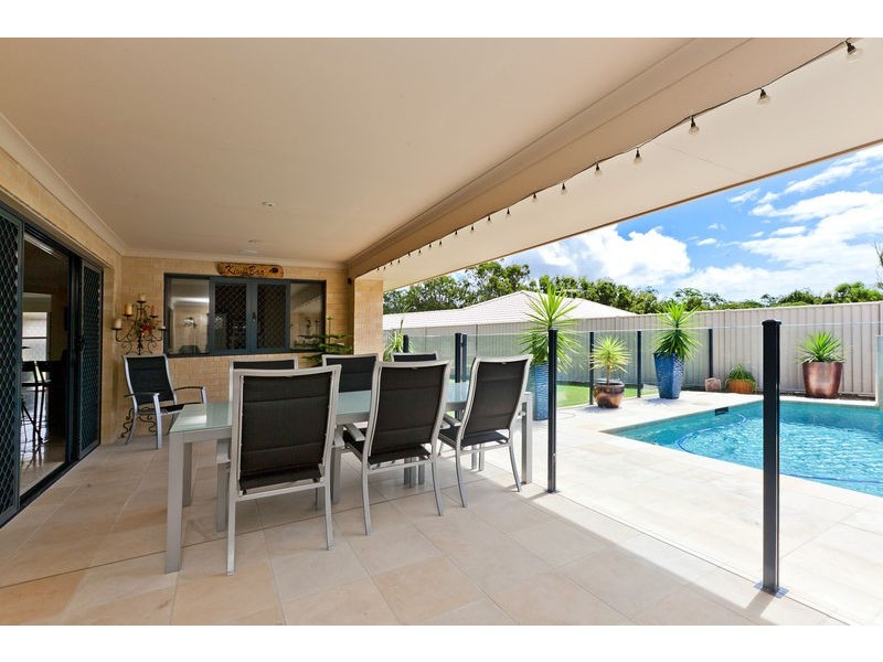 10 Eileen Close, Thornlands QLD 4164