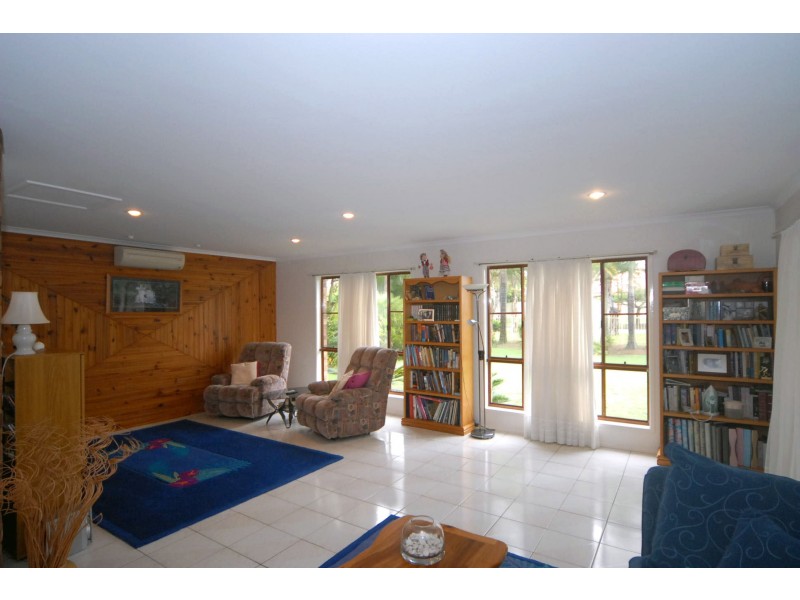 83 Bainbridge Street West, Ormiston QLD 4160