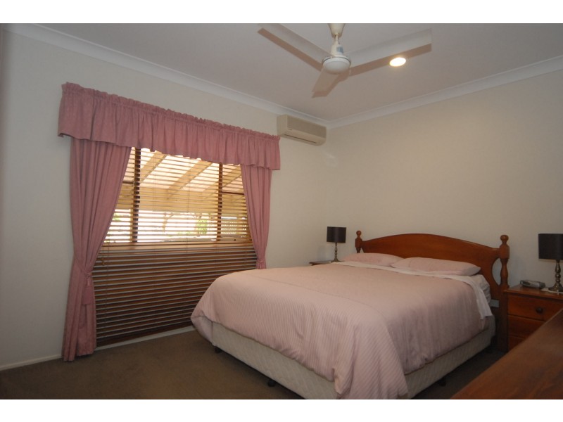 83 Bainbridge Street West, Ormiston QLD 4160