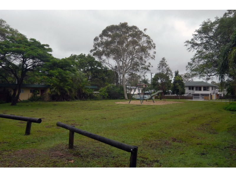 83 Bainbridge Street West, Ormiston QLD 4160
