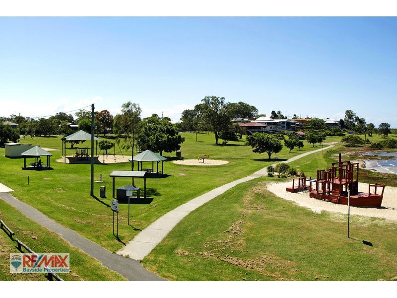 230 Mooroondu Road, Thorneside QLD 4158