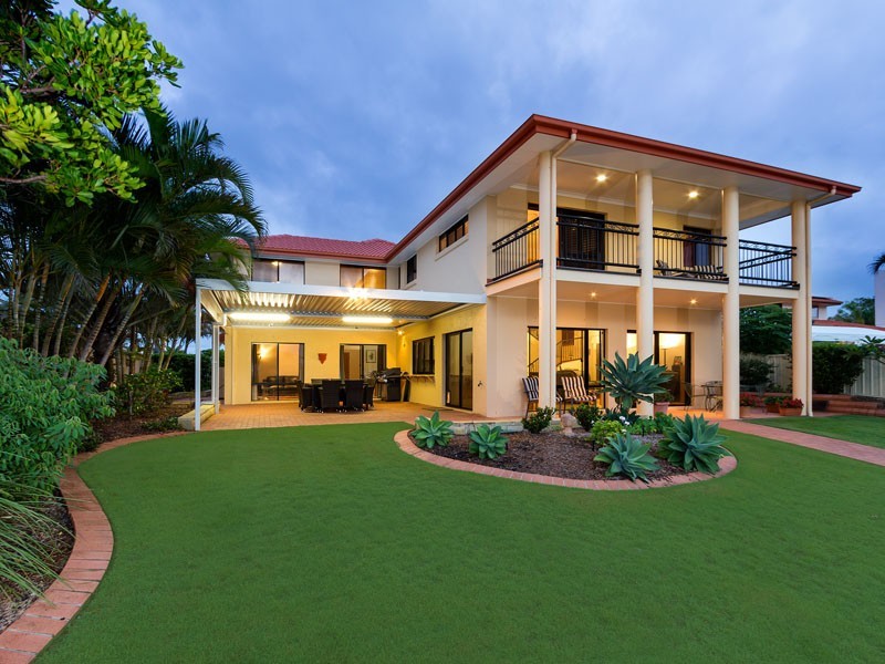 17 Voyagers Court, Raby Bay QLD 4163