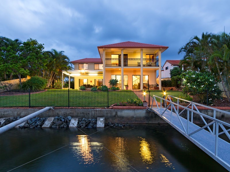 17 Voyagers Court, Raby Bay QLD 4163