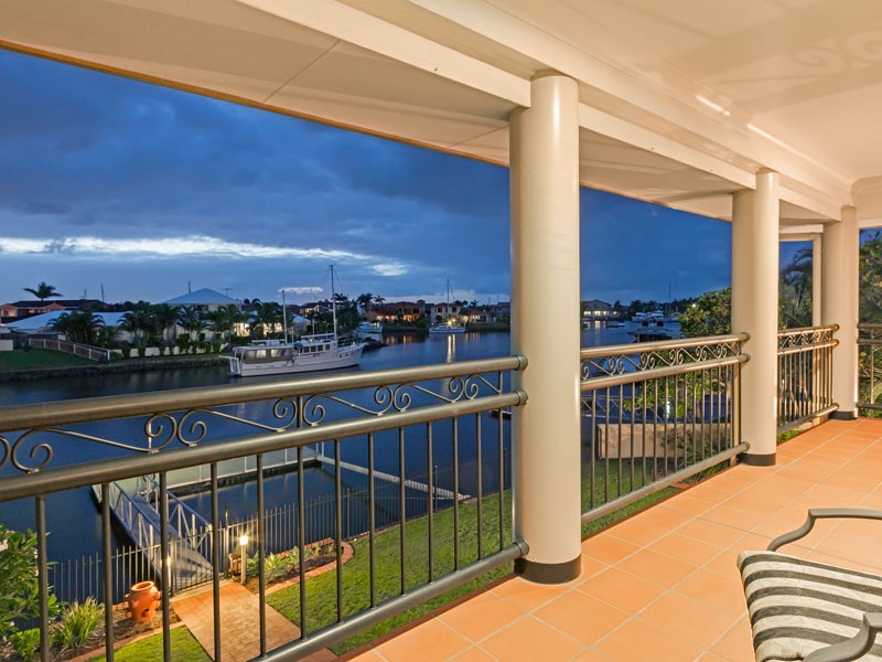 17 Voyagers Court, Raby Bay QLD 4163