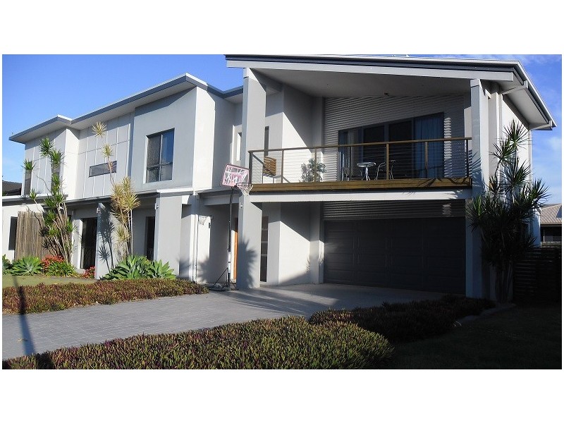 9 Saltwater, Redland Bay QLD 4165