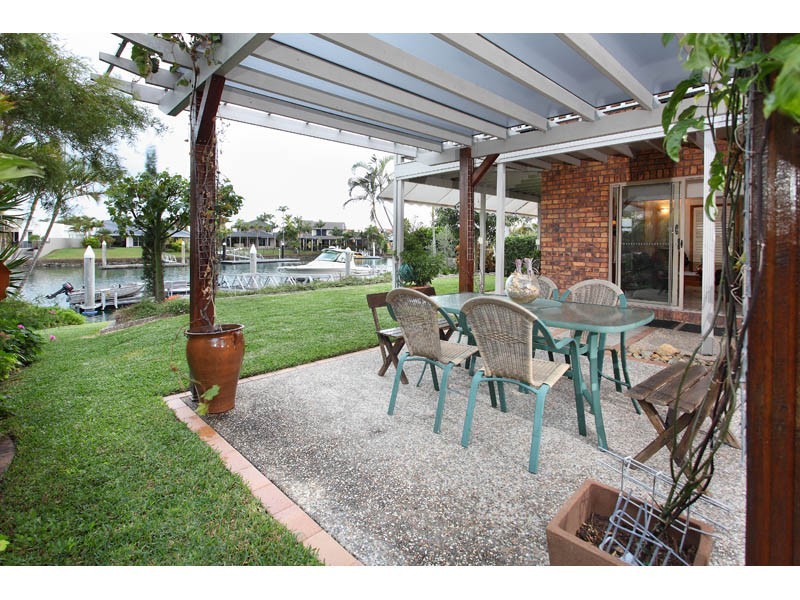 25 Masthead Drive, Raby Bay QLD 4163