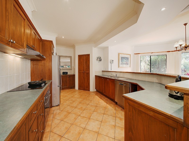 17 CONOCHIE PLACE, Ormiston QLD 4160