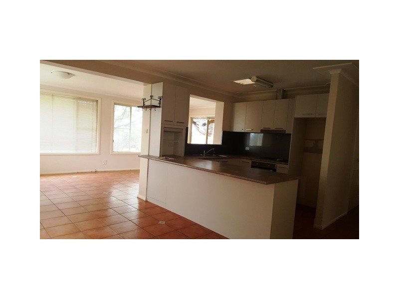 17 Russell Street, Campbelltown NSW 2560