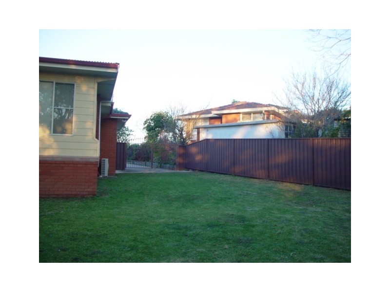 17 Russell Street, Campbelltown NSW 2560