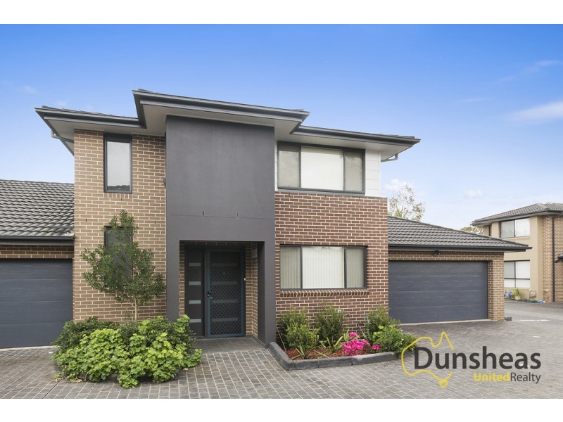 4/2 Jaclyn Street, Ingleburn NSW 2565