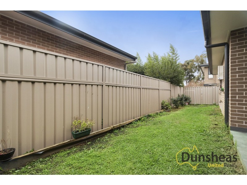 4/2 Jaclyn Street, Ingleburn NSW 2565