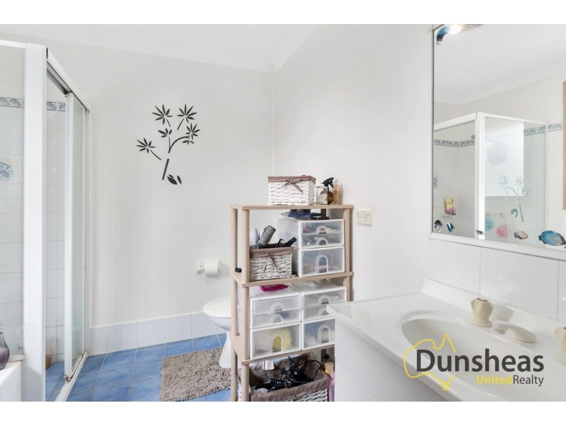 5/10-14 Eagleview Road, Minto NSW 2566