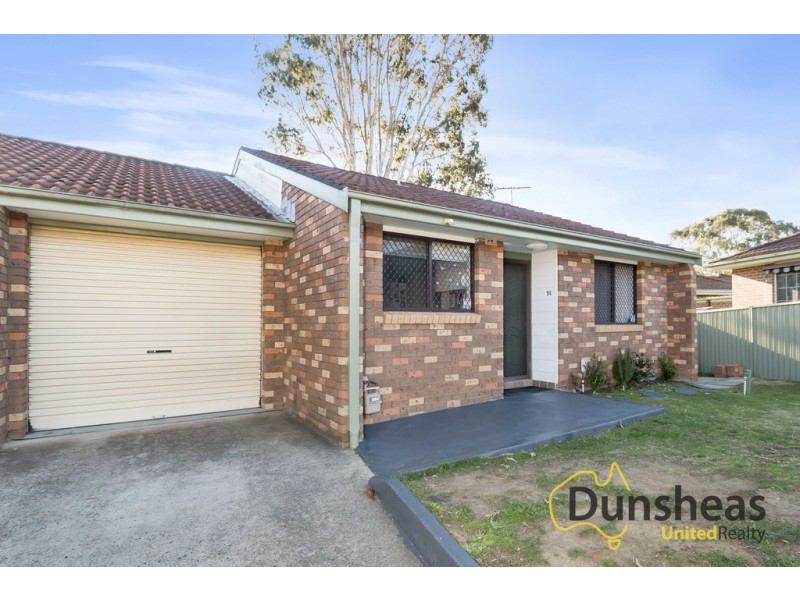 Macquarie Fields NSW 2564