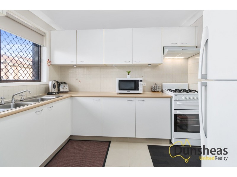 Macquarie Fields NSW 2564