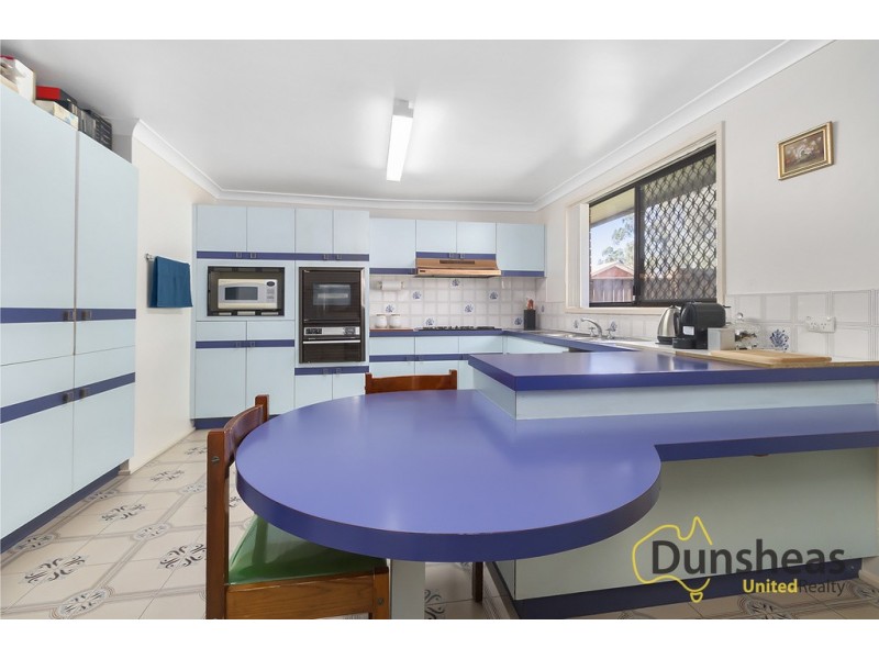 1 Kylie Place, Ingleburn NSW 2565