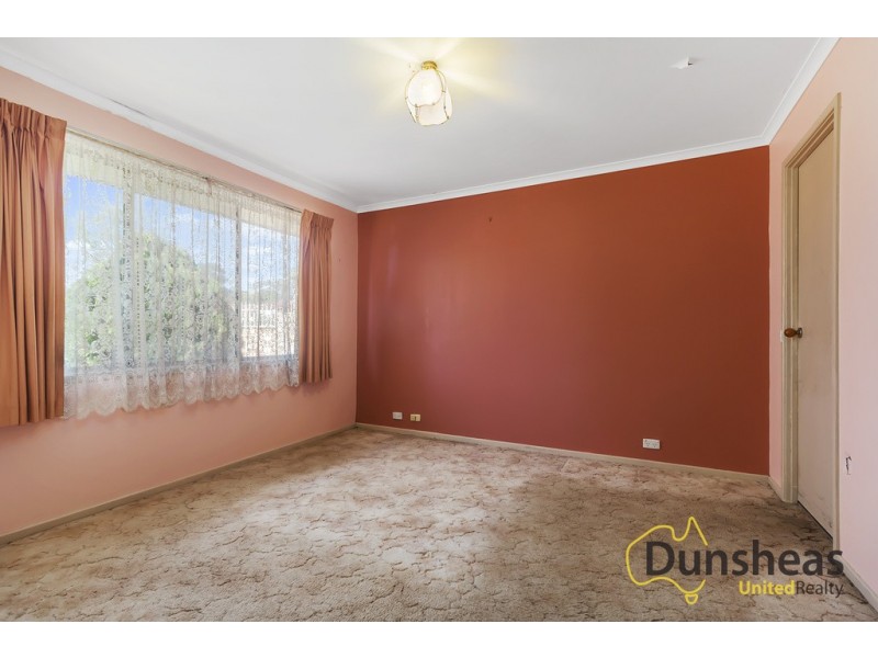 39 Gertrude Road, Ingleburn NSW 2565