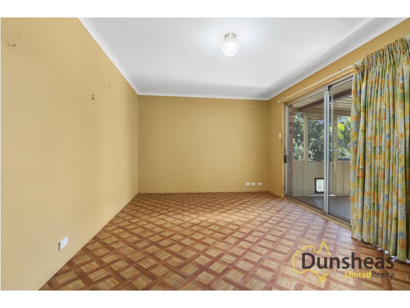 39 Gertrude Road, Ingleburn NSW 2565