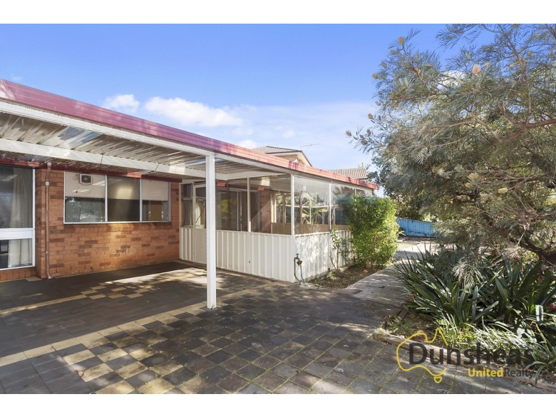 39 Gertrude Road, Ingleburn NSW 2565