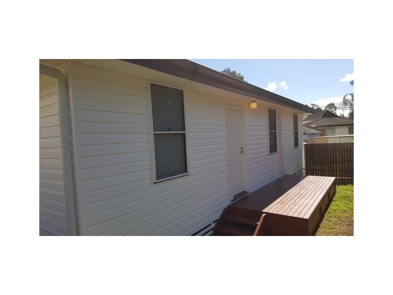 3A Gossamer Place, Macquarie Fields NSW 2564