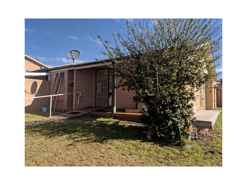 7/4-6 Cumberland Road, Ingleburn NSW 2565