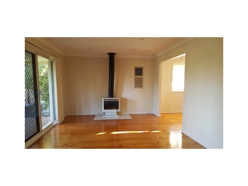 27 Bugatti Drive, Ingleburn NSW 2565